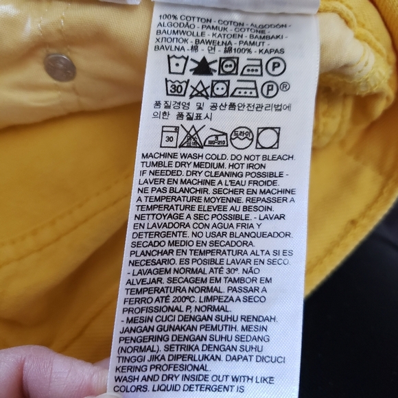 Levi's raw hem White tab size 26 - Picture 8 of 8